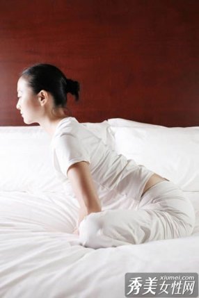 每天睡前瑜伽10分鐘 減壓又性傳播疾病