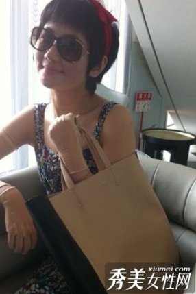 Selina曬最新自拍照 臉龐清瘦精神狀態佳