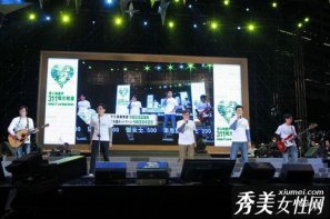 香港群星為日本賑災義演籌款1859萬港幣